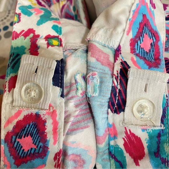 Old Navy Girl’s Multi-Colored Shorts - Picture 6 of 7